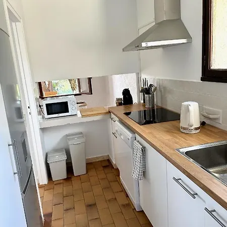 別荘 Maison Provencale Avec Piscine Et Clim